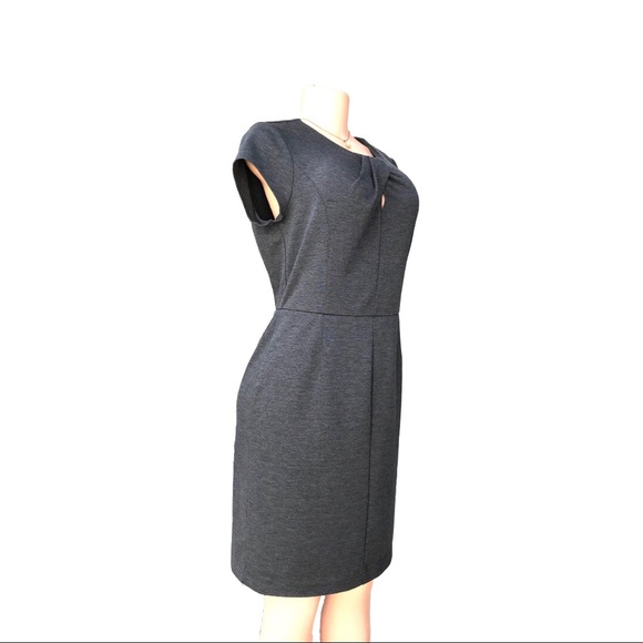Banana Republic Dresses & Skirts - BANANA REPUBLIC women’s Keyhole Dress SIZE 8